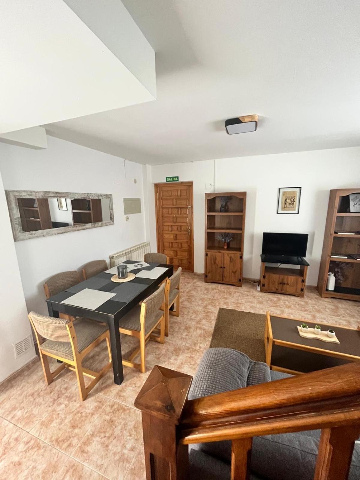 Villa Pirineo Aragones. Casa La Paz à Sabiñánigo Extérieur photo